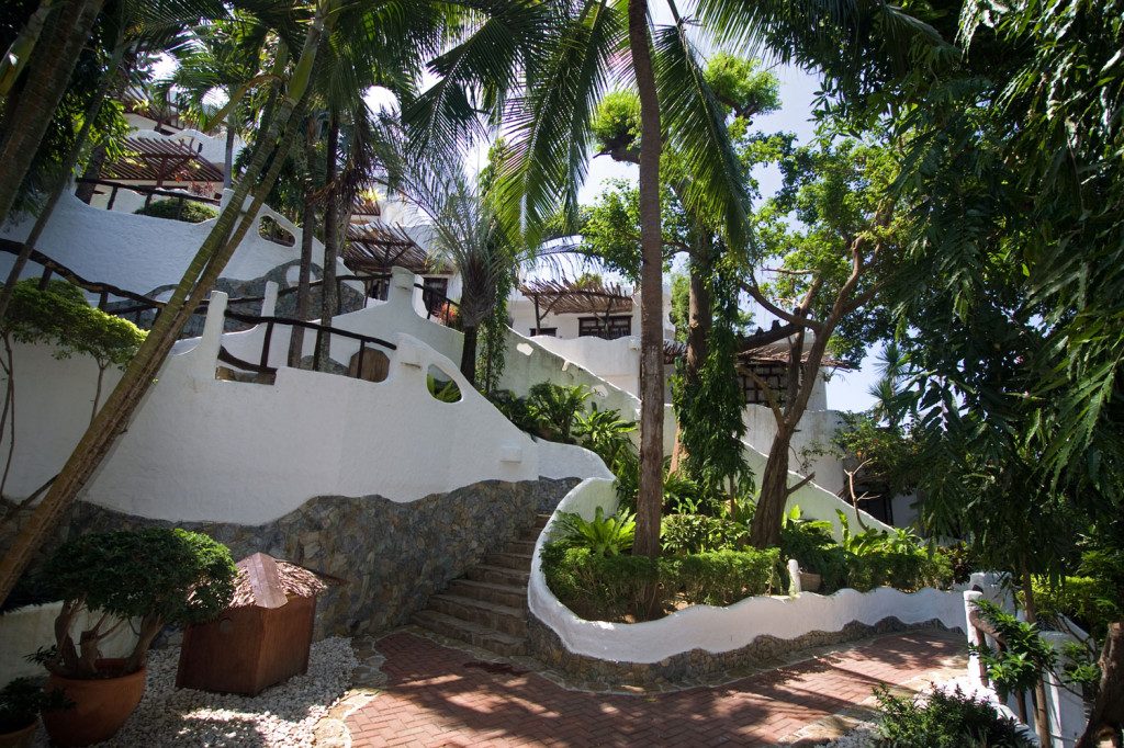 Atlantis Puerta Galera SCUBA Resort room2 1024x682