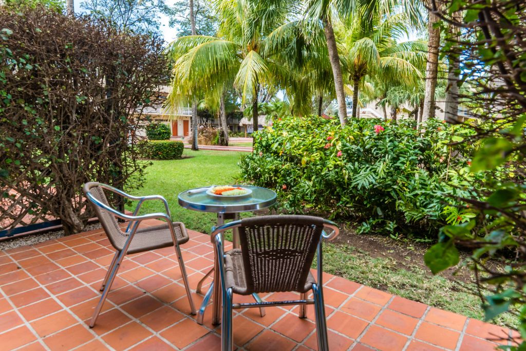 Deluxe Garden view 4