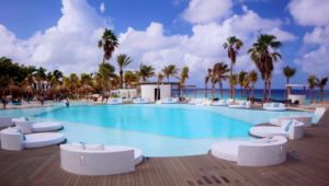 Plaza Resort