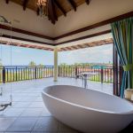 Penthouse bathroom 2