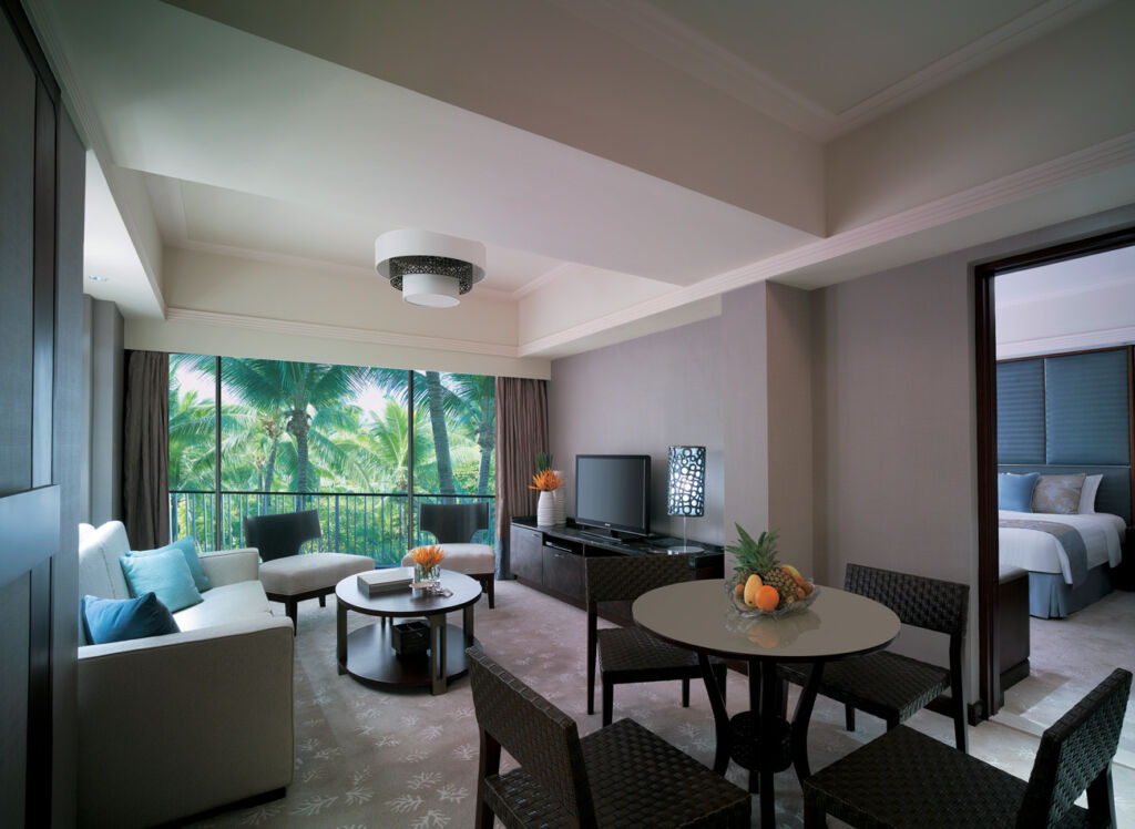 main wing casa suite living room