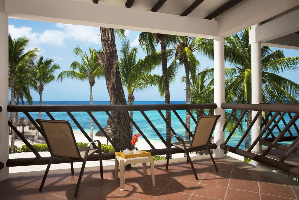 Sunscape Sabor