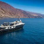 under sea anchored g Avun9